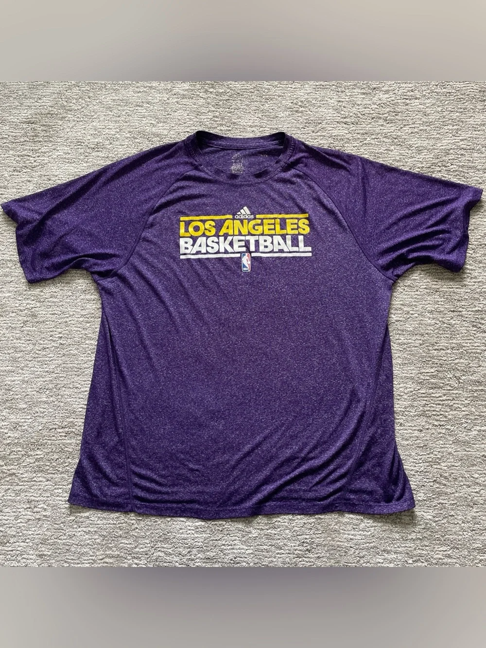 Adidas Los Angeles Lakers Basketball Graphic T-Shirt Purple Mens XL Short Sleeve